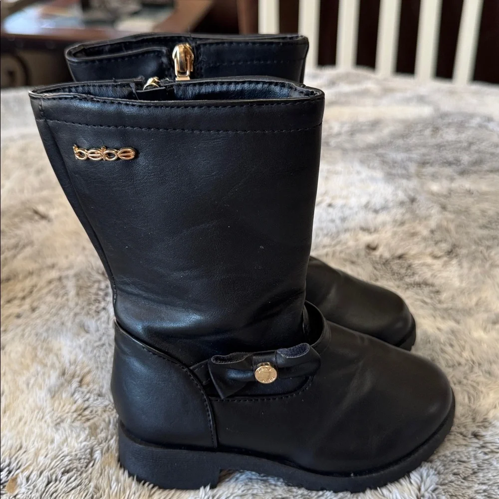 NWOT Bebe Girls Toddler 8 Black Gold Zipper Riding Boots Winter Bow Faux Leather